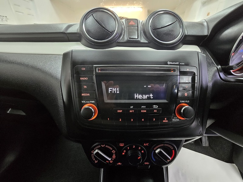 Used Suzuki Swift 2018 for sale - 76863531: Photo 10