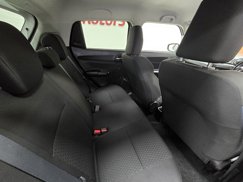 Used Suzuki Swift 2018 for sale - 76863531: Photo 13