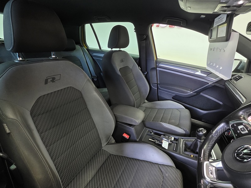 Used Volkswagen Golf 2017 for sale - 78045100: Photo 15