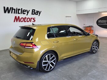 Used Volkswagen Golf 2017 for sale - 78045100: Photo