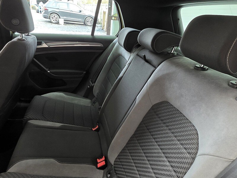 Used Volkswagen Golf 2018 for sale - 77984855: Photo 18