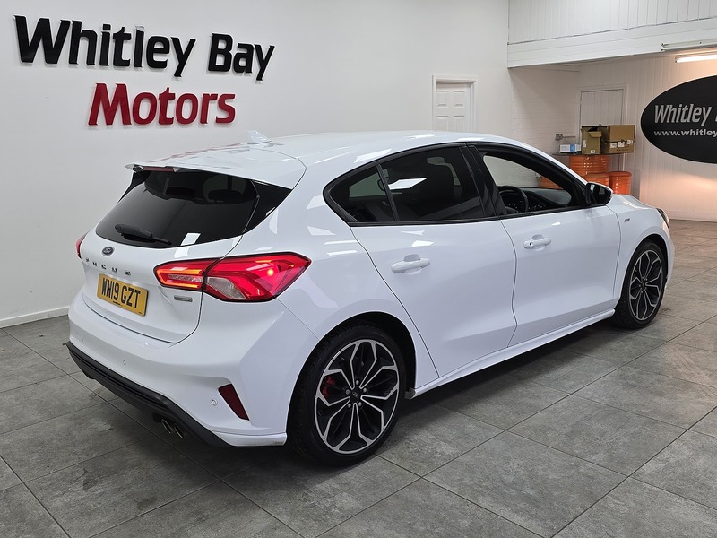 Used Ford Focus 2019 for sale - 76510322: Photo 3