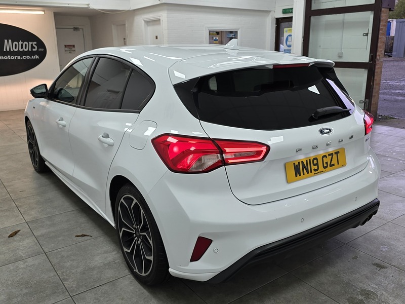 Used Ford Focus 2019 for sale - 76510322: Photo 5