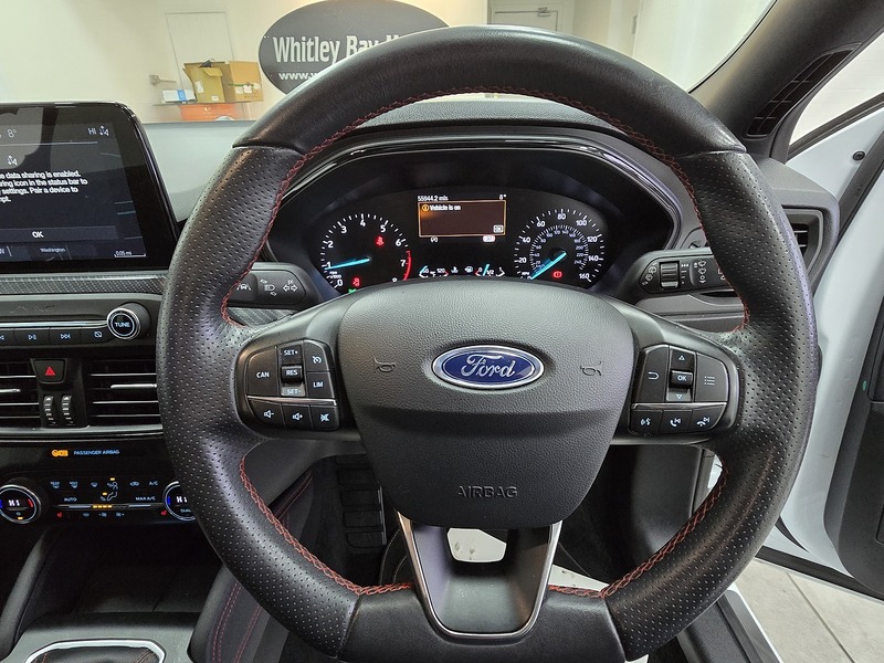 Used Ford Focus 2019 for sale - 76510322: Photo 9