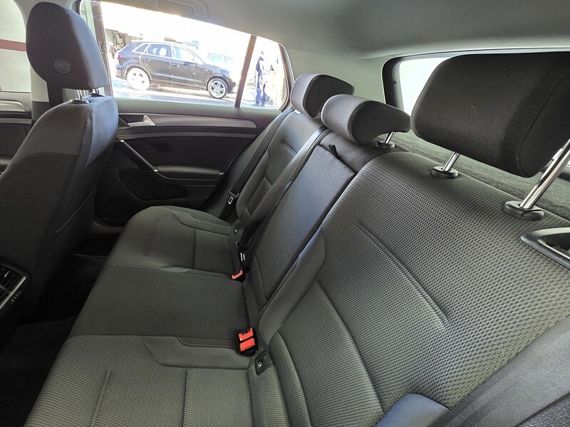 Used Volkswagen Golf 2019 for sale - 78107333: Photo 18