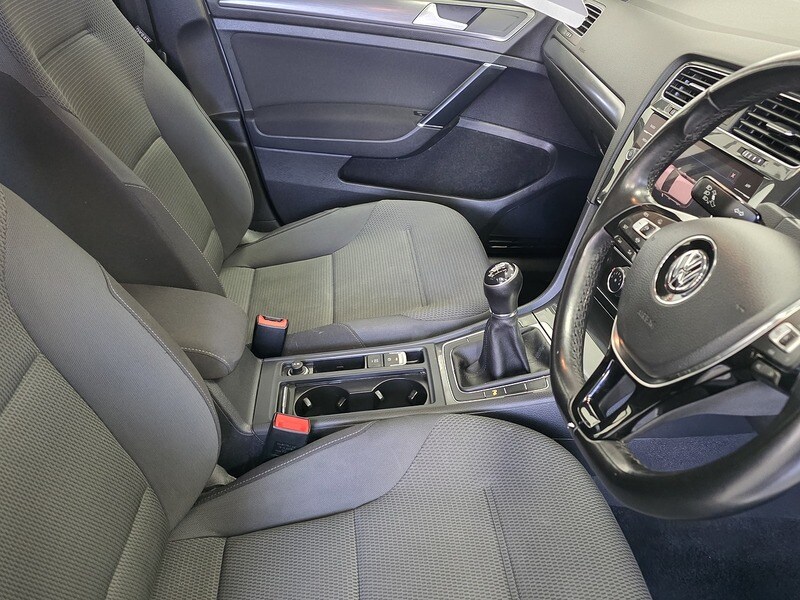Used Volkswagen Golf 2019 for sale - 78107333: Photo 8