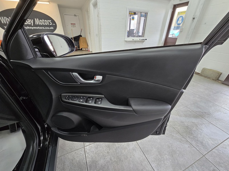 Used Hyundai KONA 2022 for sale - 77917240: Photo 13