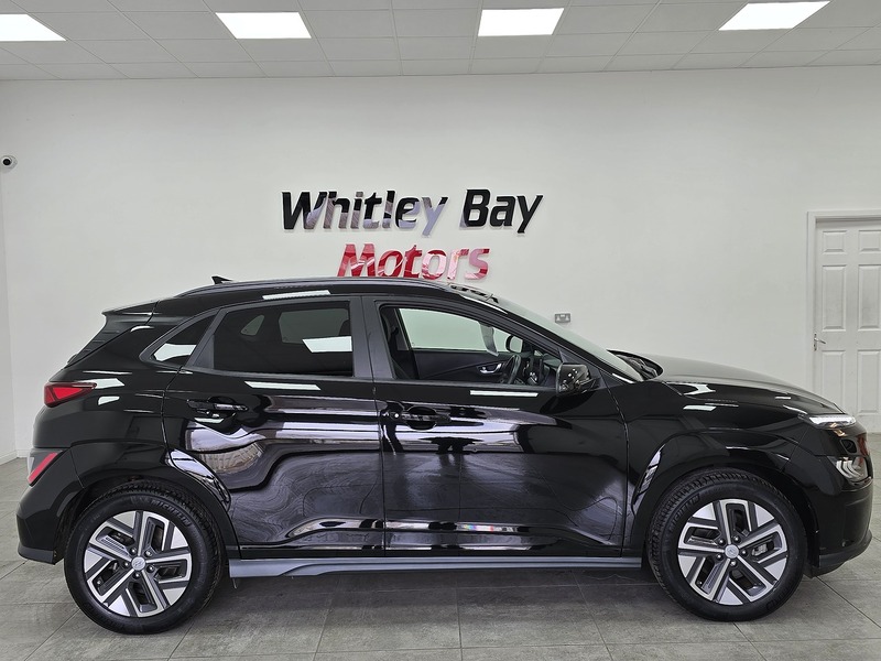 Used Hyundai KONA 2022 for sale - 77917240: Photo 2