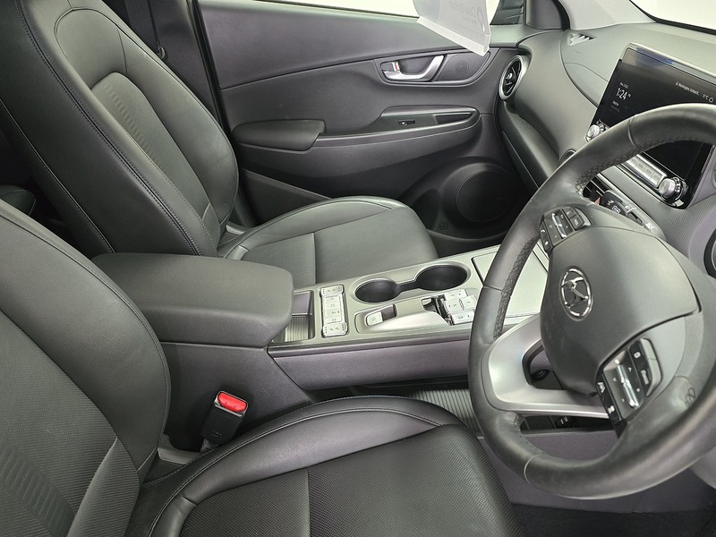 Used Hyundai KONA 2022 for sale - 77917240: Photo 8