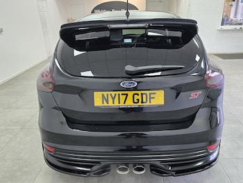 Used Ford Focus 2017 for sale - 76924023: Photo