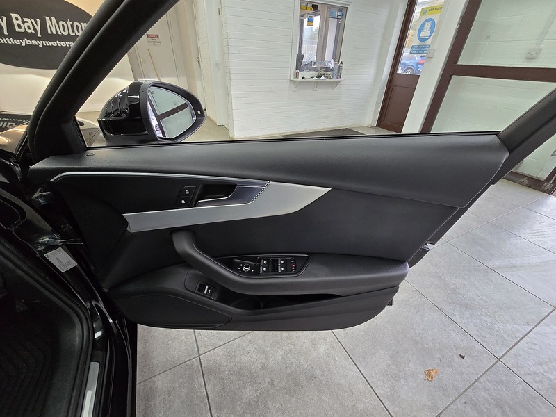 Used Audi A4 2018 for sale - 76505594: Photo 13