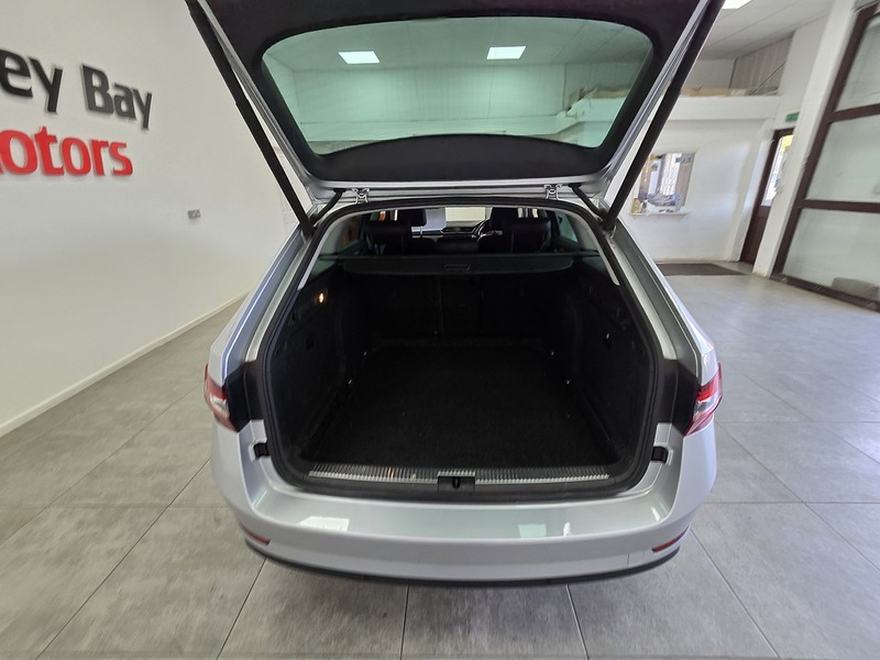 Used Skoda Superb 2016 for sale - 76542856: Photo 16