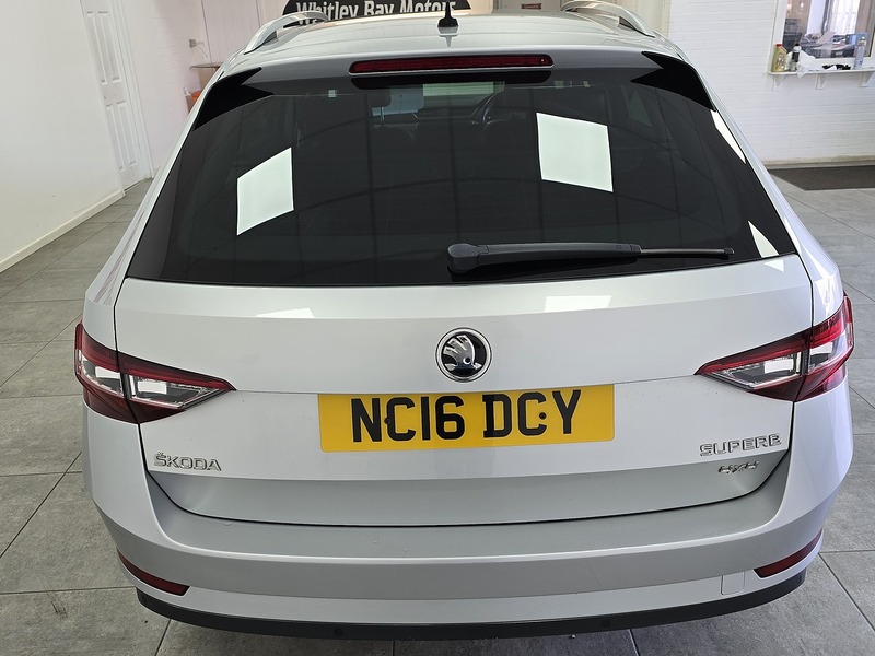 Used Skoda Superb 2016 for sale - 76542856: Photo 4