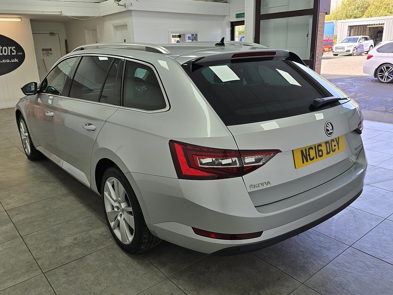 Used Skoda Superb 2016 for sale - 76542856: Photo 5