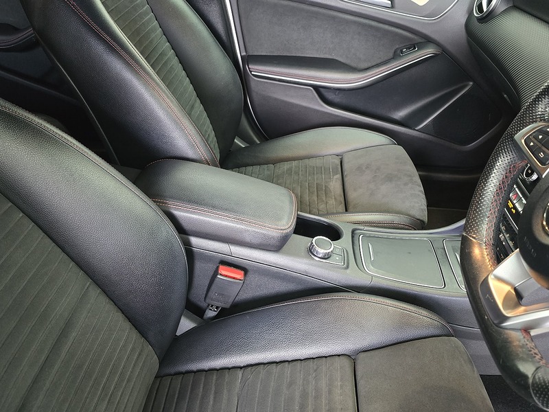 Used Mercedes-Benz A-Class 2015 for sale - 76330424: Photo 8
