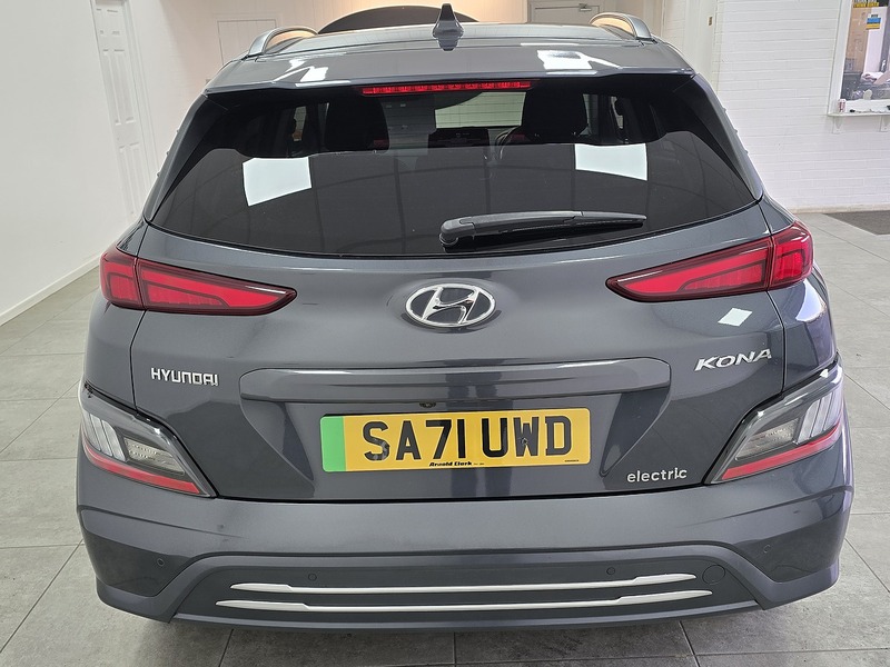 Used Hyundai KONA 2021 for sale - 76352993: Photo 4