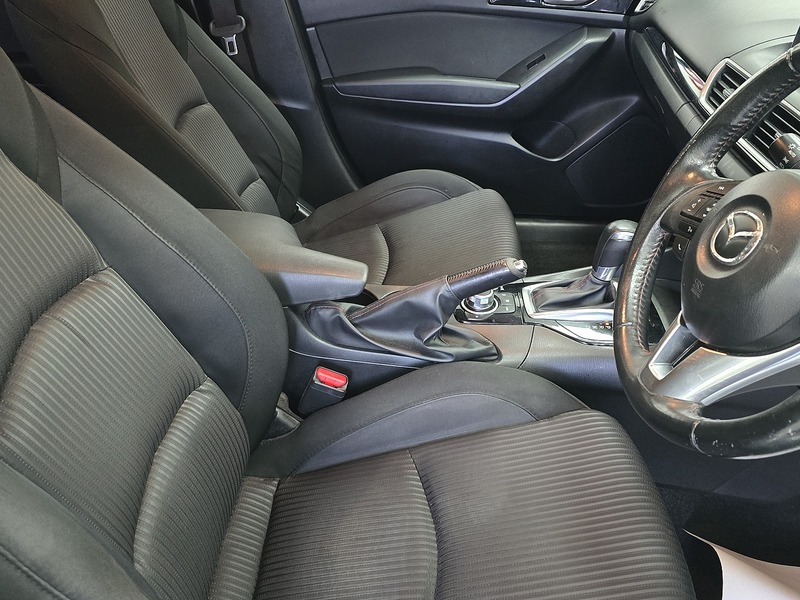 Used Mazda Mazda3 2016 for sale - 77250832: Photo 8