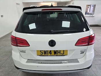 Used Volkswagen Passat 2014 for sale - 76859840: Photo