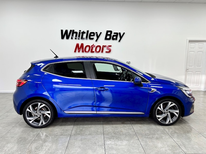Used Renault Clio 2020 for sale - 76559522: Photo 2