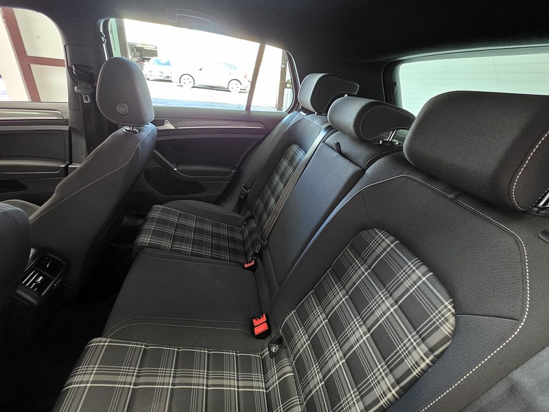 Used Volkswagen Golf 2017 for sale - 78069442: Photo 17