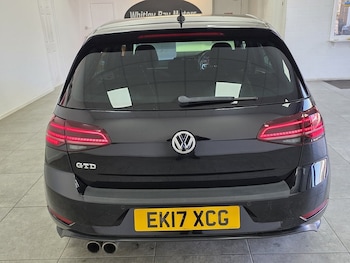 Used Volkswagen Golf 2017 for sale - 78069442: Photo