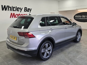 Used Volkswagen Tiguan 2016 for sale - 77154031: Photo