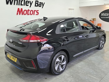 Used Hyundai IONIQ 2018 for sale - 77180705: Photo