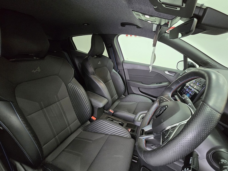 Used Renault Clio 2024 for sale - 77247320: Photo 16