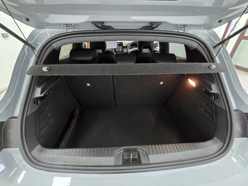 Used Renault Clio 2024 for sale - 77247320: Photo 18