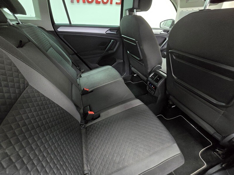 Used Volkswagen Tiguan 2018 for sale - 76163644: Photo 15