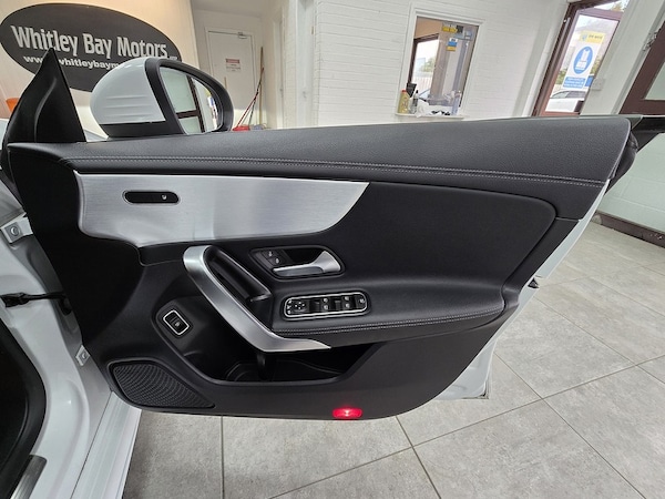 Used Mercedes-Benz CLA 2020 for sale - 76163645: Photo 13