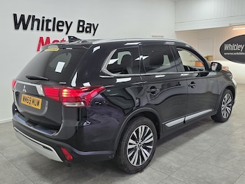 Used Mitsubishi Outlander 2020 for sale - 77318631: Photo