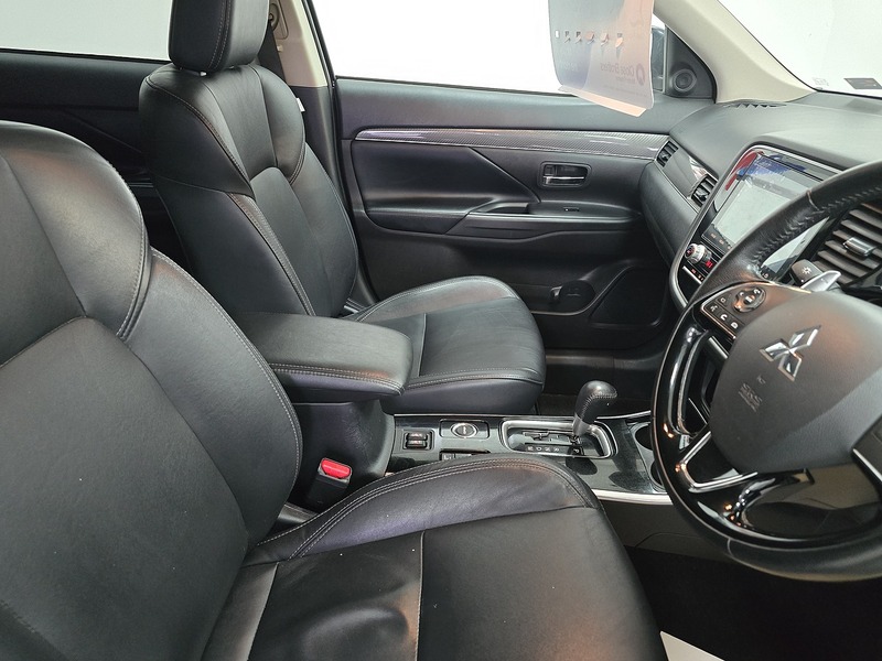 Used Mitsubishi Outlander 2020 for sale - 77318631: Photo 8