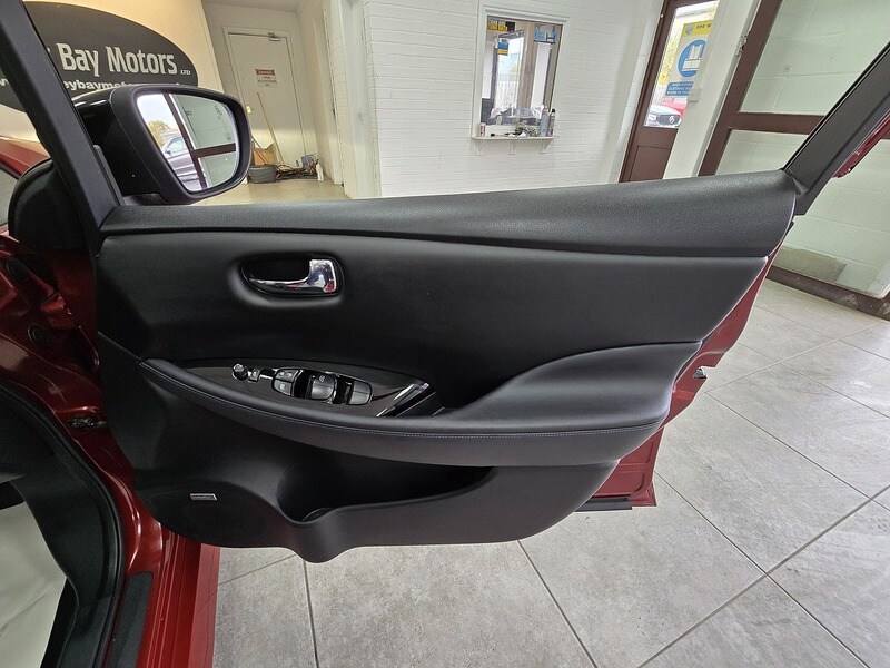 Used Nissan Leaf 2021 for sale - 77437817: Photo 14