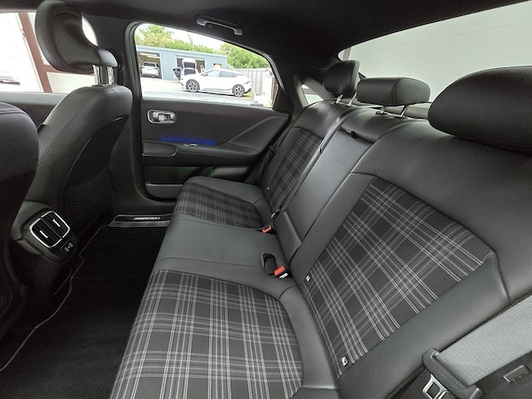 Used Hyundai IONIQ 6 2023 for sale - 75452934: Photo 20