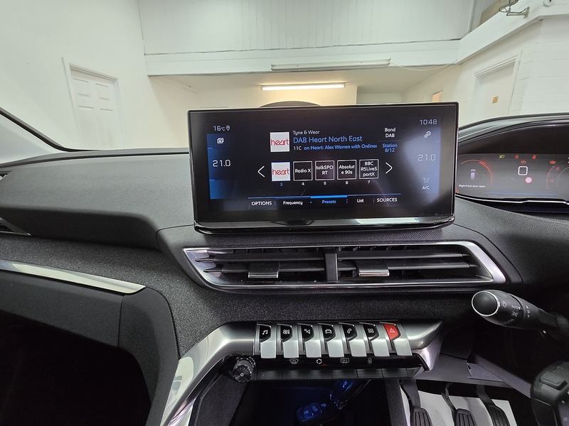 Used Peugeot 3008 2021 for sale - 76128090: Photo 13