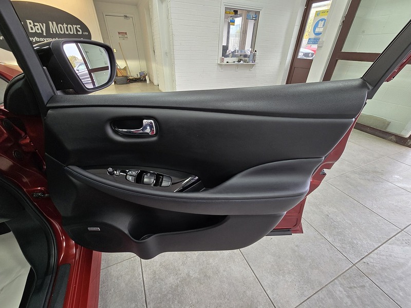 Used Nissan Leaf 2021 for sale - 76464442: Photo 14