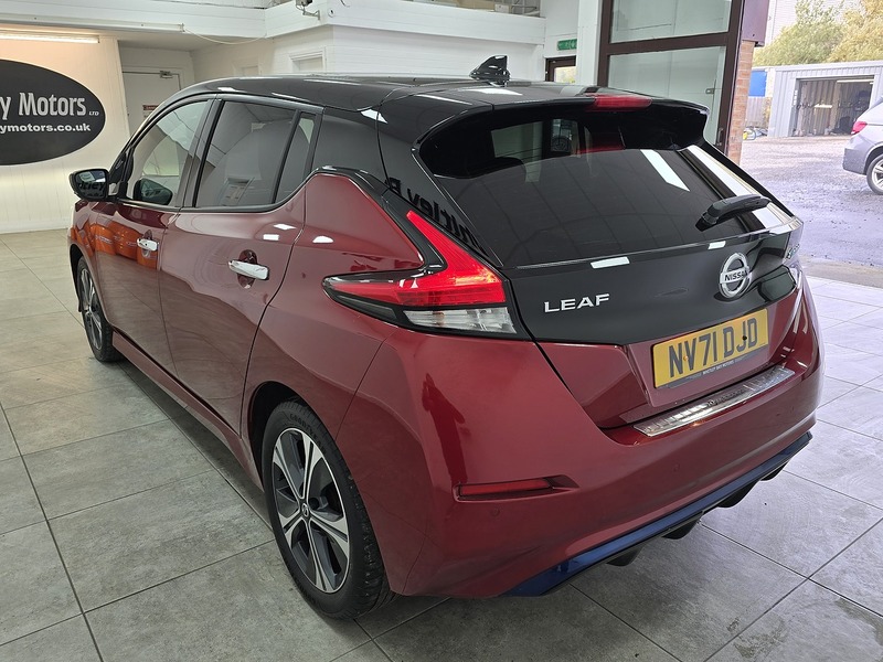 Used Nissan Leaf 2021 for sale - 76464442: Photo 5