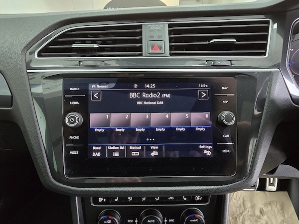 Used Volkswagen Tiguan 2020 for sale - 75753480: Photo 10