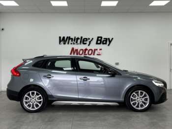 Used Volvo V40 Cross Country 2018 for sale - 74784343: Photo