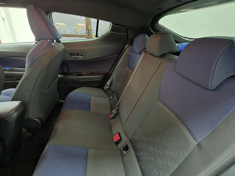 Used Toyota C-HR 2017 for sale - 77651154: Photo 18