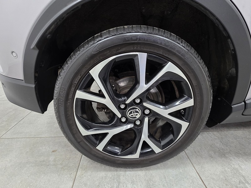 Used Toyota C-HR 2017 for sale - 77651154: Photo 23