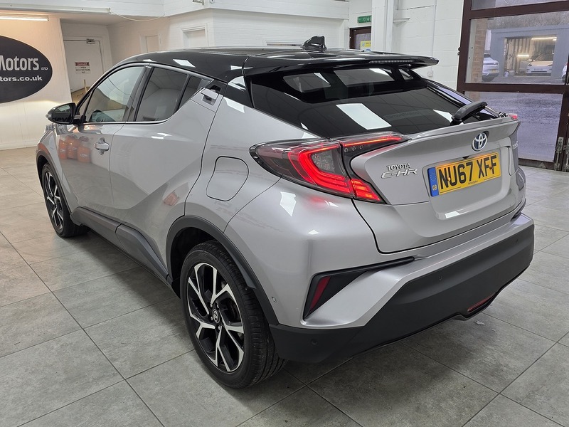 Used Toyota C-HR 2017 for sale - 77651154: Photo 5
