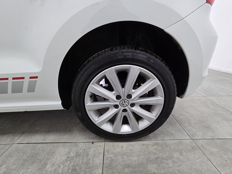 Used Volkswagen Polo 2017 for sale - 77873303: Photo 17