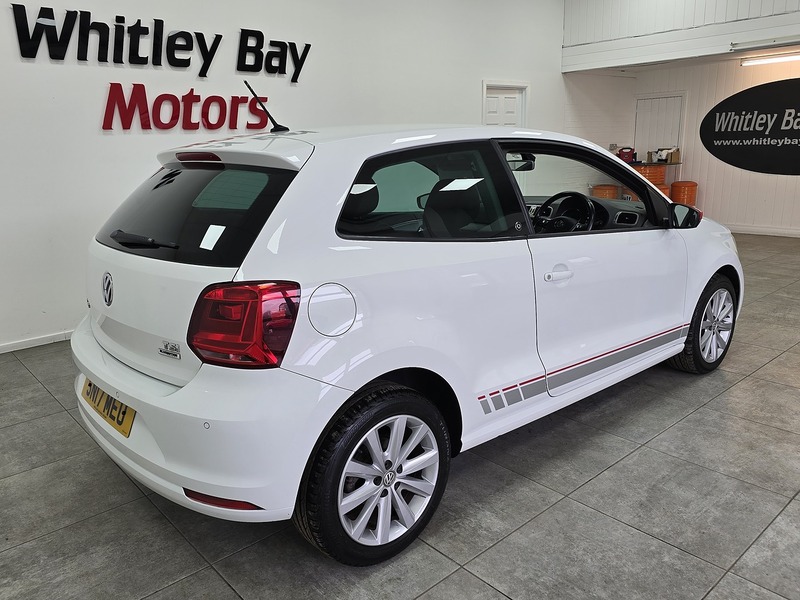 Used Volkswagen Polo 2017 for sale - 77873303: Photo 3