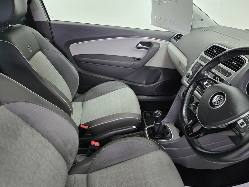 Used Volkswagen Polo 2017 for sale - 77873303: Photo 8