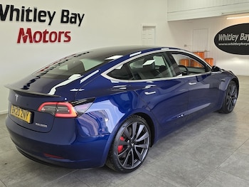 Used Tesla Model 3 2020 for sale - 75347875: Photo