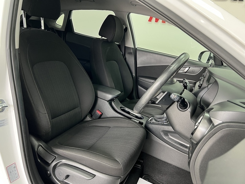 Used Hyundai KONA 2021 for sale - 76555153: Photo 9