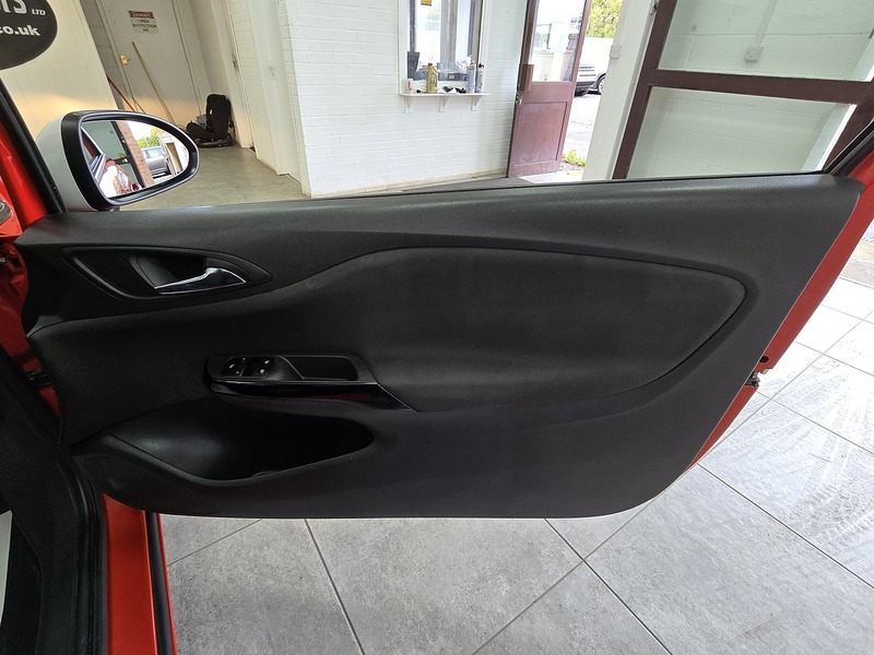 Used Vauxhall Corsa 2015 for sale - 76357055: Photo 11