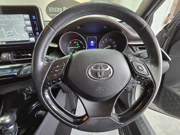 Used Toyota C-HR 2017 for sale - 75549098: Photo 9